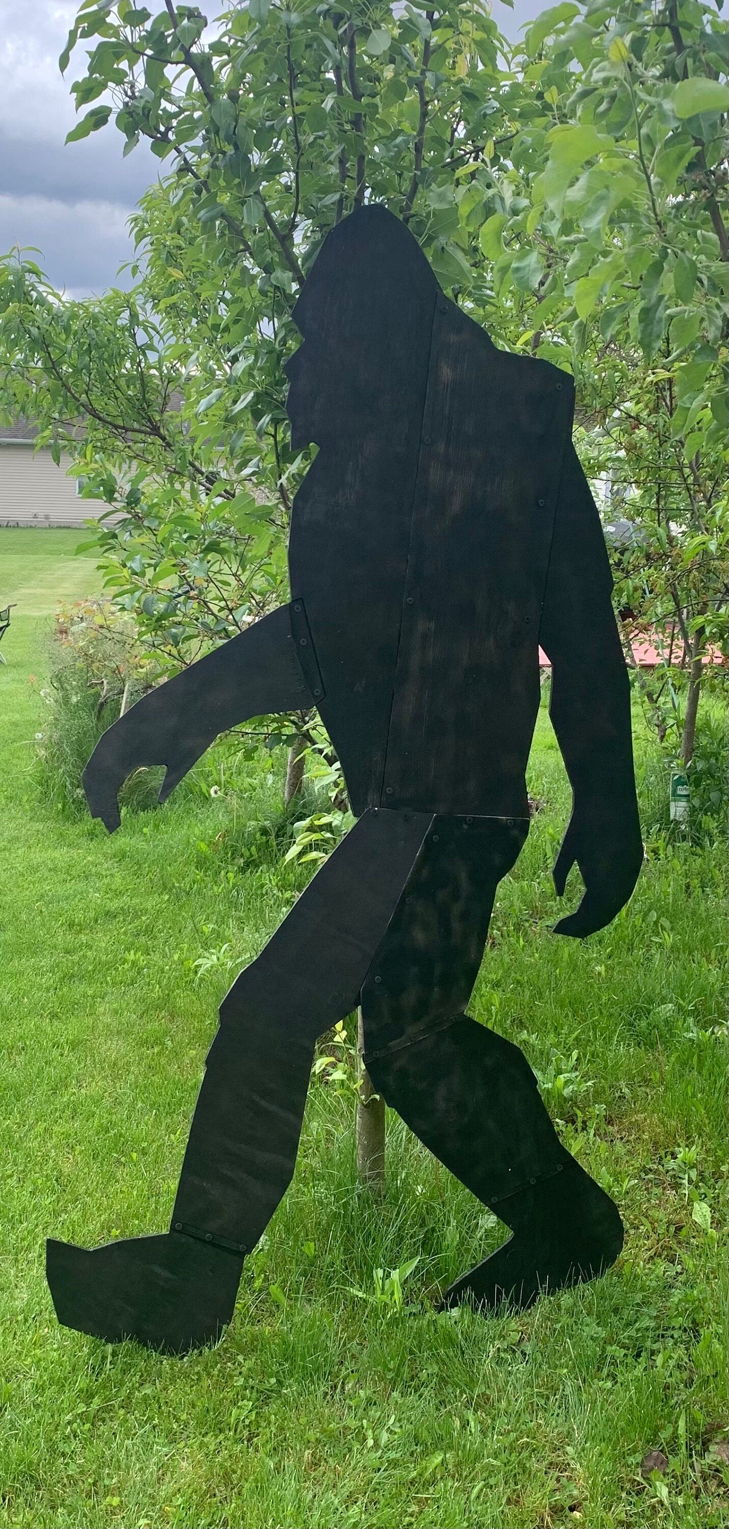 Giant Bigfoot Yard Sasquatch Silhouette Display, Outdoor Garden Backyard Decoration, Bigfoot Yard Art, Mystical Animal