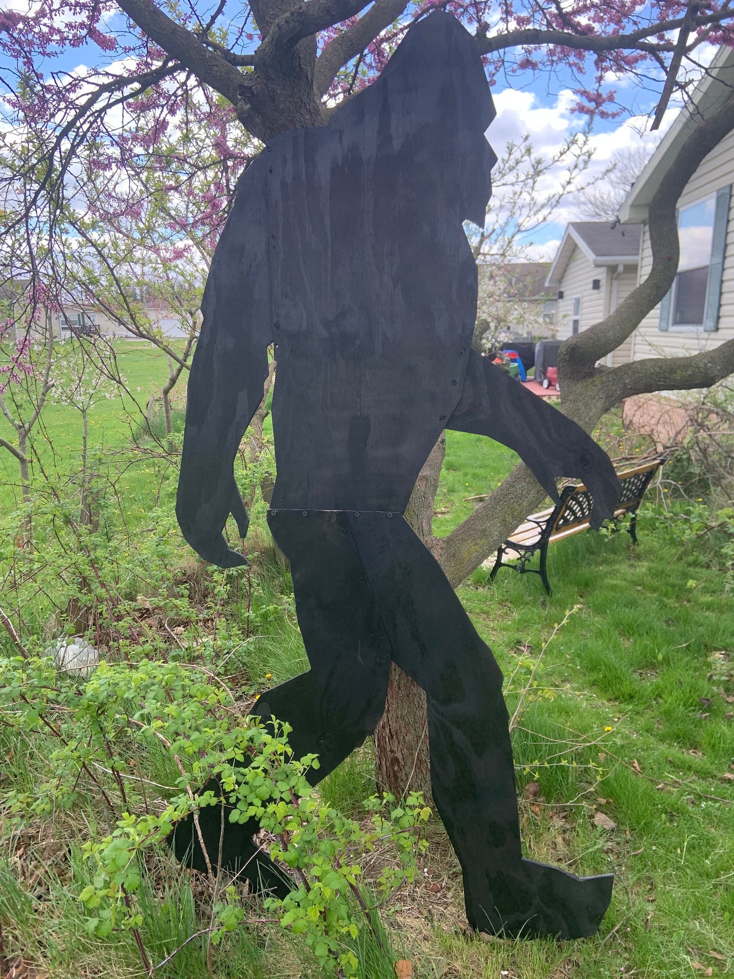 Giant Bigfoot Yard Sasquatch Silhouette Display, Outdoor Garden Backyard Decoration, Bigfoot Yard Art, Mystical Animal